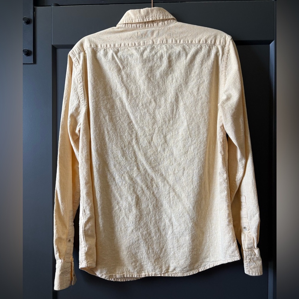 Banana Republic Men’s Yellow & White Button-Down Shirt - Picture 2 of 3